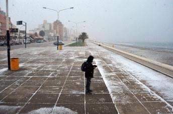 masenmadryn's tweet photo. Puerto Madryn en 2013 😲
¿Se acuerdan?
.
.
.
#madryn #lamaslinda #tbt #invierno #somosMÁS #LRF862 https://t.co/5IqIGU8j9p