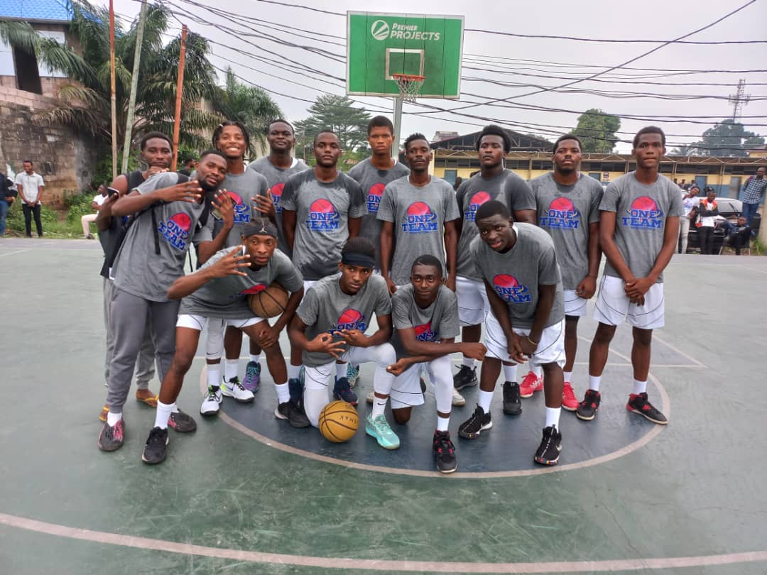 oneteamrdcongo's tweet photo. One team dans ses œuvres passe le premier des tours dzs playoffs sans problèmes. #oneteam #oneteamrdcongo #oneteambasketball #eubakinouest #2023 #playoffs https://t.co/Q4OHlrR4g5