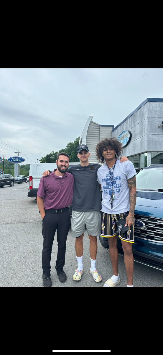 Don’t worry folks , we are pulling together to keep this team together! Welcome to the Mountain State @KerrKriisa and @RaeQuanBattle ! Let’s give them a warm Mountaineer Welcome! #wvubasketball #teamtoothman