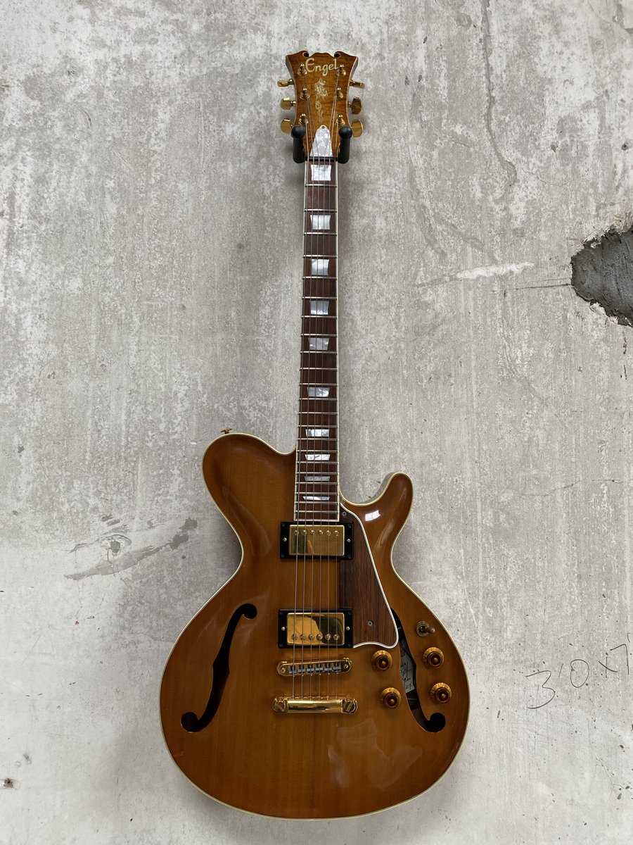 Groovin' Blues... Engel 15' Archtop Semi-Hollow Electric Guitar #2102 soundpure.com/p/engel-15-arc… #EngelGuitars #music #guitar #semihollow #jimmymcgriff #bobdevos #newarrivals
