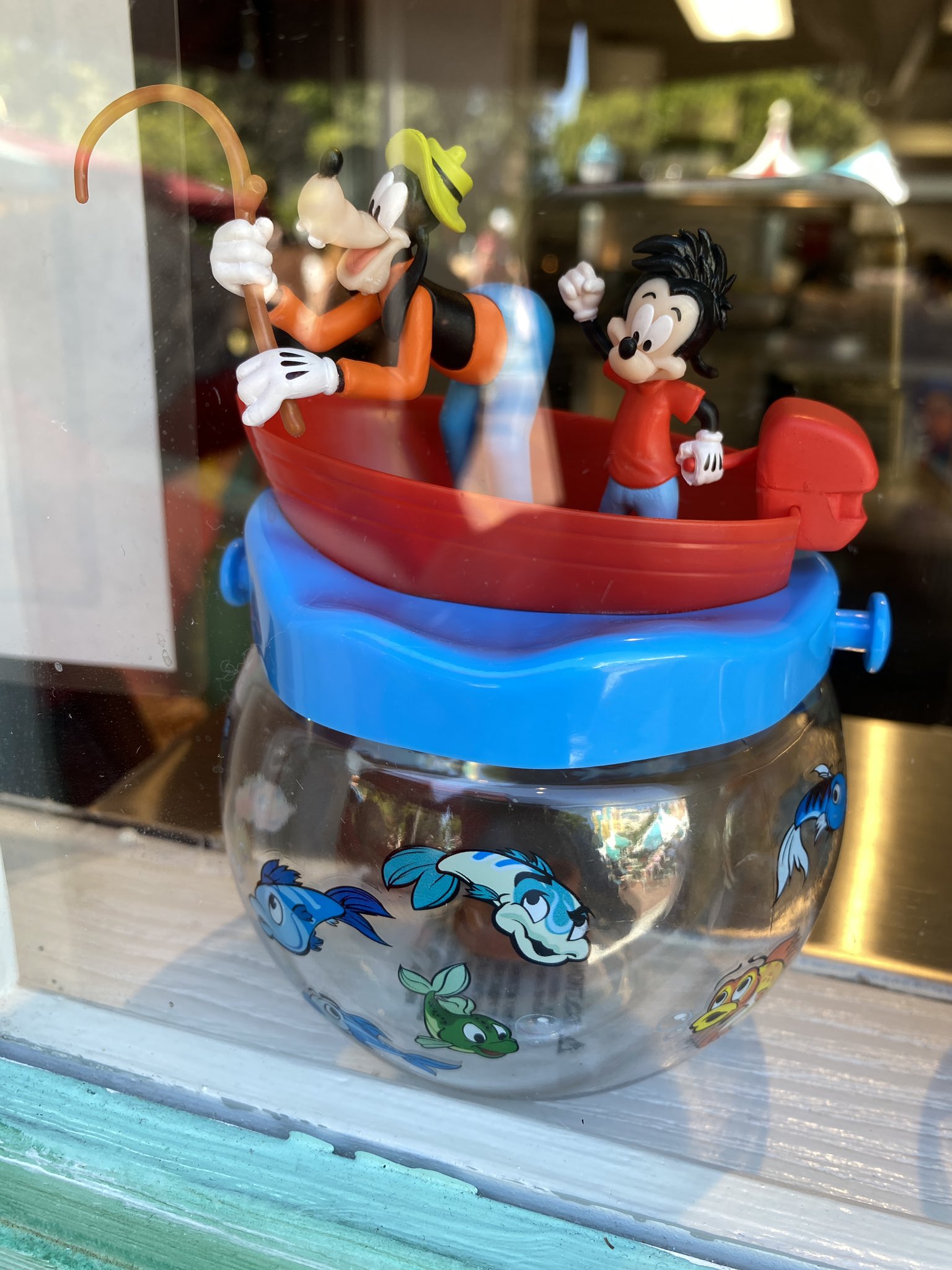 LaughingPlace.com on X: New Goofy and Max sipper has joined