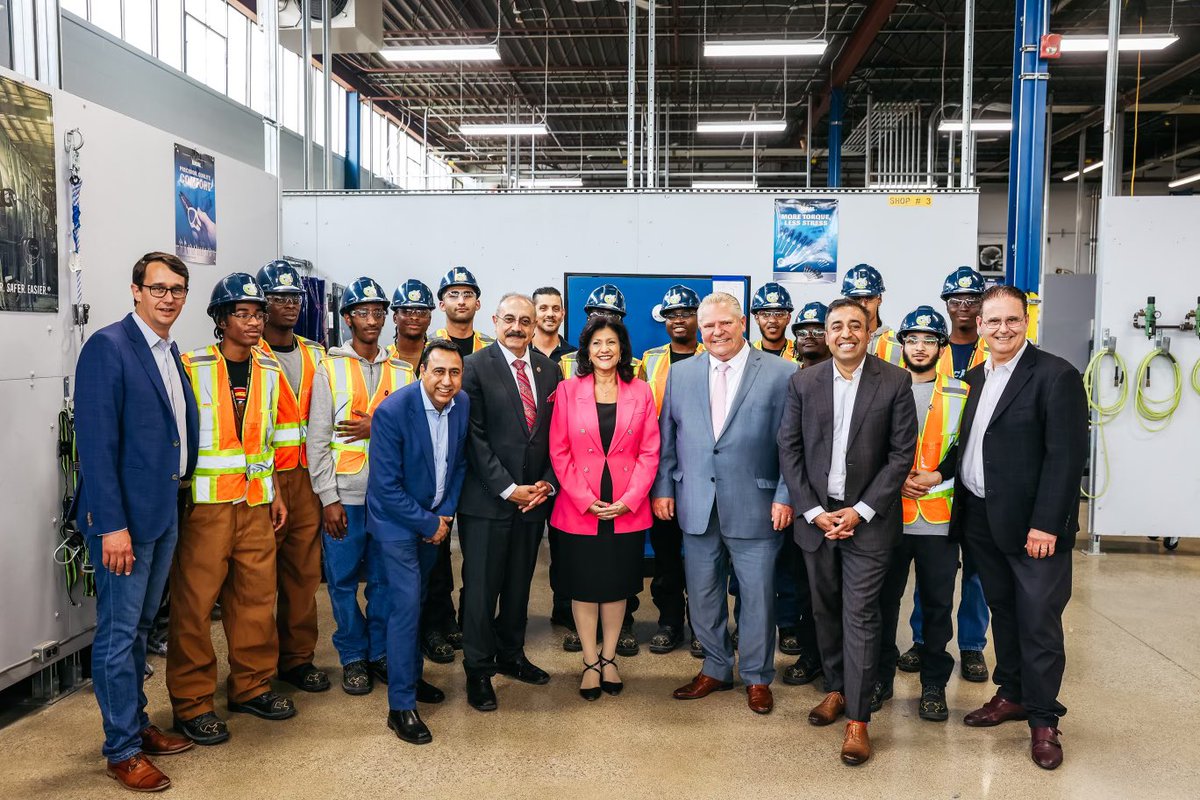 fordnation's tweet image. We’re investing $13 million across Ontario to ensure that registered apprentices &amp;amp; journeypersons qualify for in-demand jobs and earn bigger paycheques.

These electrical training programs will help employers find the skilled workers they need to maintain &amp;amp; grow their businesses.