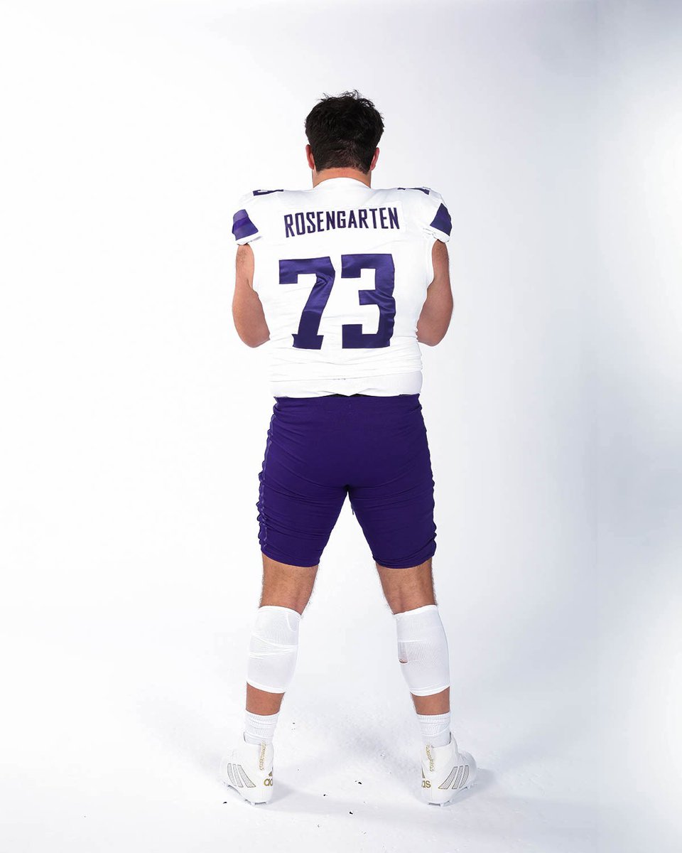 UW_Football tweet picture