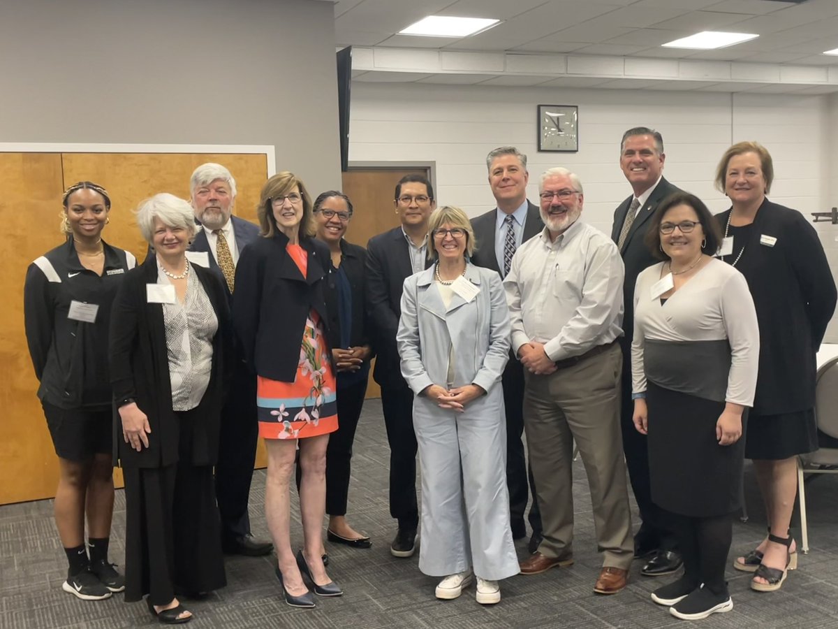 MA Dept of Higher Ed tweet media