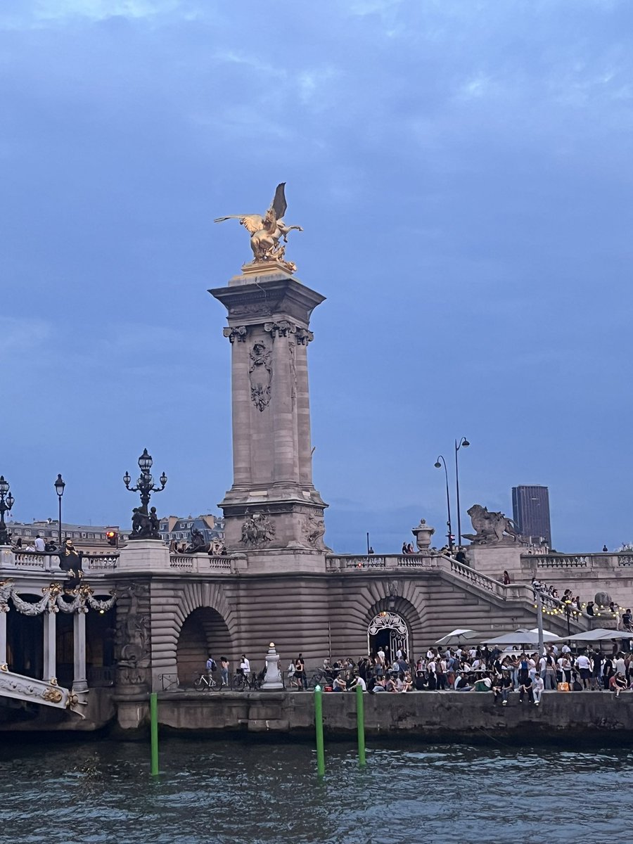 Soirée d’ouverture du Congrès #ALAI2023 
#IA #auteurs 

428 inscrits 🙏
Thank you and welcome to Paris !