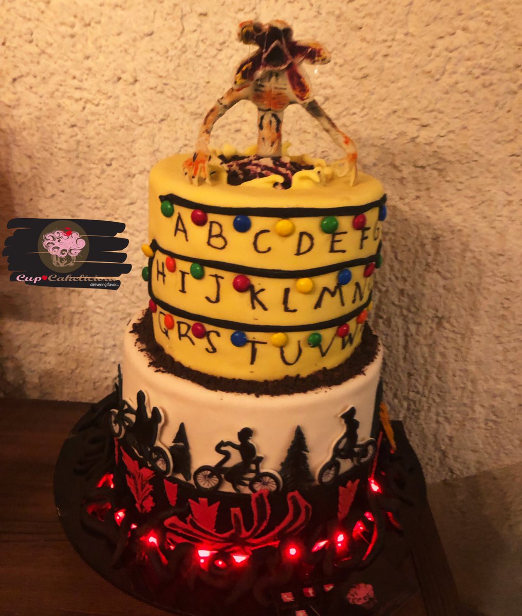 Pastel Cup🍓Cakelicious Stranger Things

📌pin.it/2DDdkHX

Pastel de dos niveles con decoraciones de la serie Stranger Things

¡Personaliza tu pastel!

#cakelovers #cakeshop #pastry #pastrylife #cakes #strangerthings  <a href="/TeloVendoGDL/">Te lo Vendo GDL</a> <a href="/BazarBarato/">Bazar GDL</a>