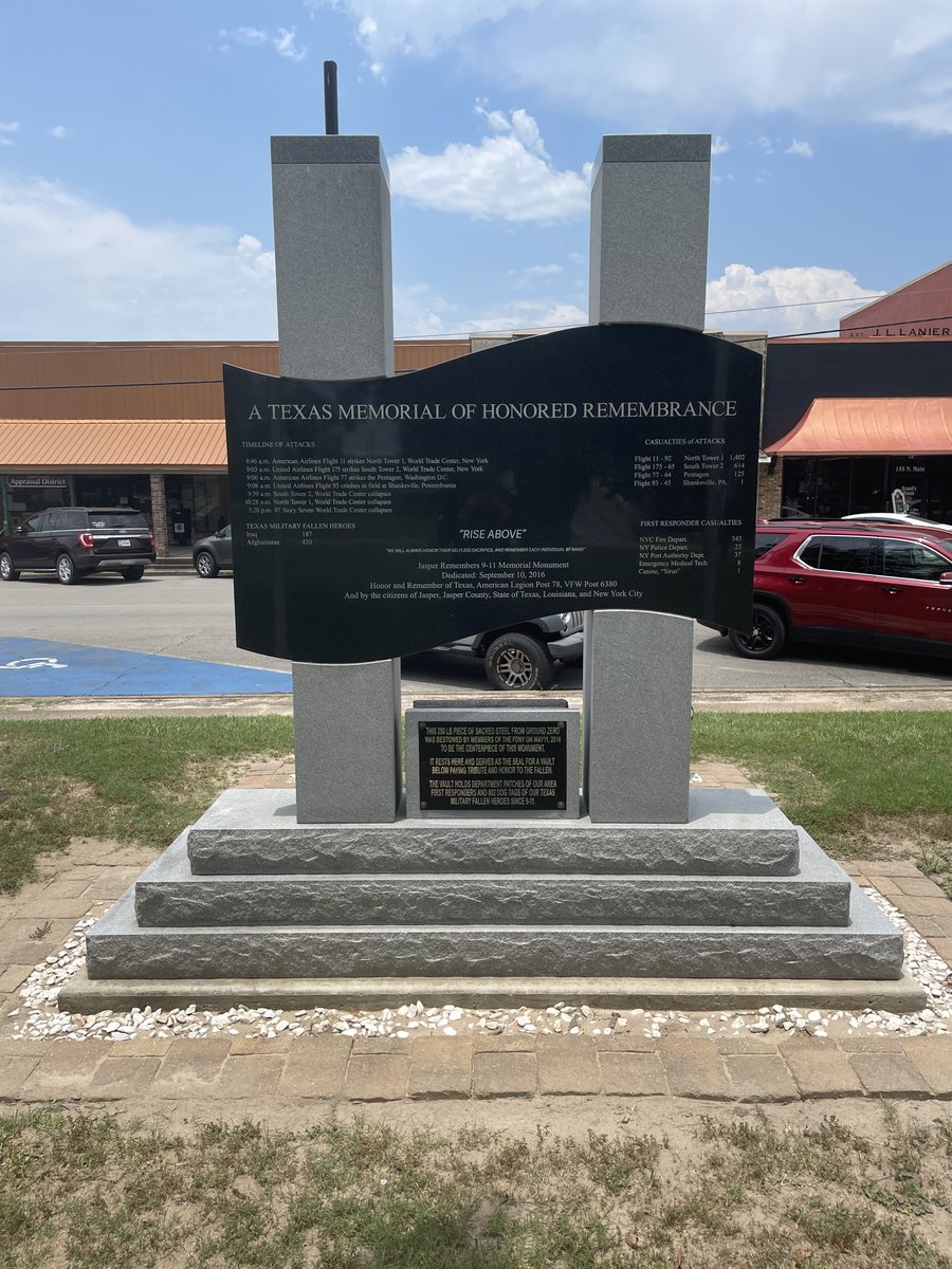Located in the heart of Jasper, TX. This 250lb piece of sacred steel from ground zero was bestowed by members of the FDNY on May 11, 2016. Jasper officials drove to NYC and return the steel draped in the U.S. flag to its final resting place in Texas. #FirstNet 🇺🇸
