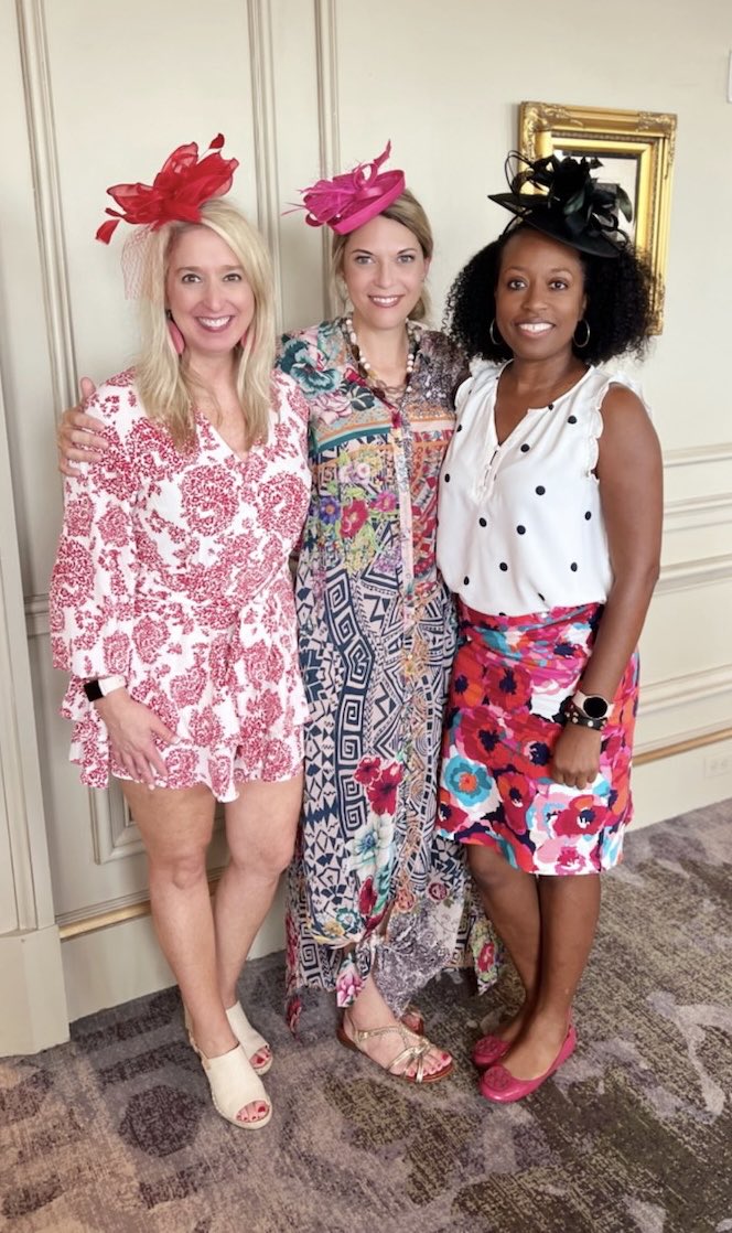 KristenBrooks77's tweet image. A1- My favorite memories from #ISTElive last year is-The #forEDU Educator Connecting “Magic” Happens in the Halls! #ISTEchat 🌟