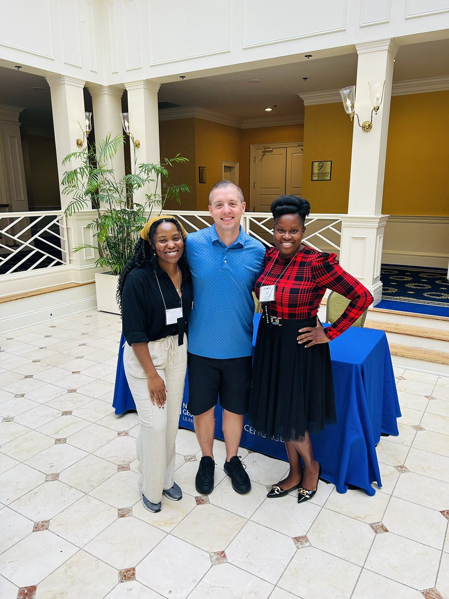 Indispeaknteach's tweet image. I had a Fabulous time speaking at the VASSP conference! 🤩🥳🥰 Wonderful event and wonderful principals! Loved the collaboration and speaking principal talk! 😁! #vassp #nassp #Oppawaits23 #drindiawhite #education #principals #speaker #bigideasmath #equity #superintendents