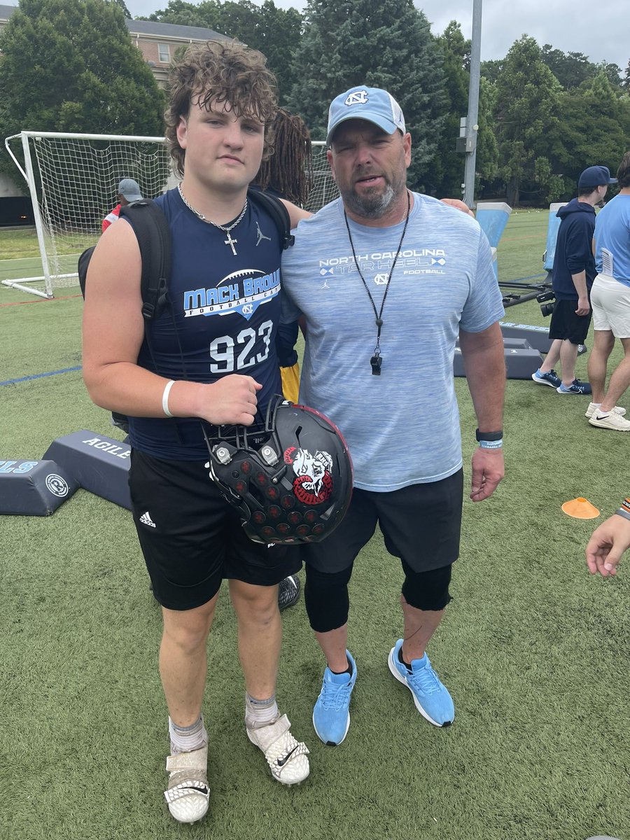 LoganPulley_'s tweet image. Had a great camp today at @UNCFootball @CoachClemUNC @RRACKLEY9 @RamsFootballNC