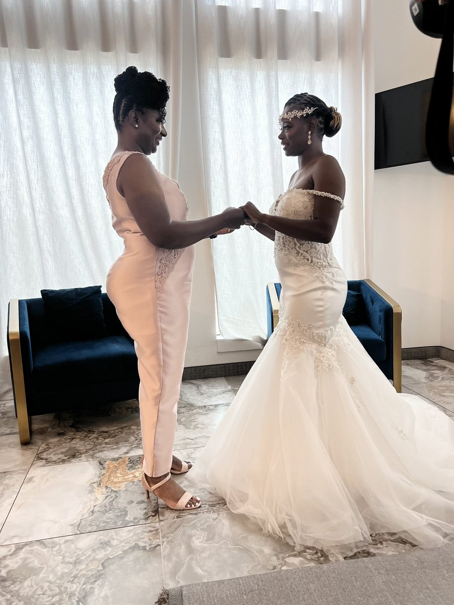 Coach Hayes tweet media