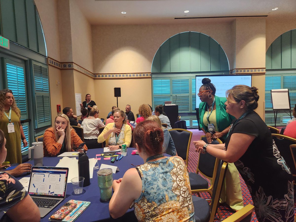 So many great breakout sessions at day one of the Building Expertise Educators' Conference! Kim Harris presented on the power of crafting a vision and empowering others as a leader. #BE2023