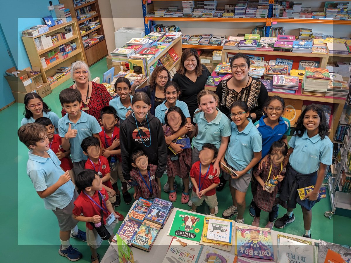 eastlib's tweet photo. Today, representatives of the winning UWCSEA Older Readers ISLN Readers Festival team visited A Closetful of Books with their service partners from The Global Child Development Centre (GCDC) to select books for The Centre using their prize money
#islnsg #readersfestivalsg https://t.co/otG956FiUf