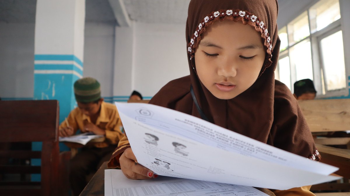 nurissilo's tweet photo. Pelaksanaan PENILAIAN AKHIR TAHUN (PAT) TA. 2022/2023 MI. NURIS SILO . . . DOC. 17/06/23 ___________________________________________________ #nurissilo #berkarakter #berilmu #berdayasaing #pat #penilaianakhrisemester #tahunajaran20222023 #kemenagjember #dispendik https://t.co/A8y9Gwcqyo