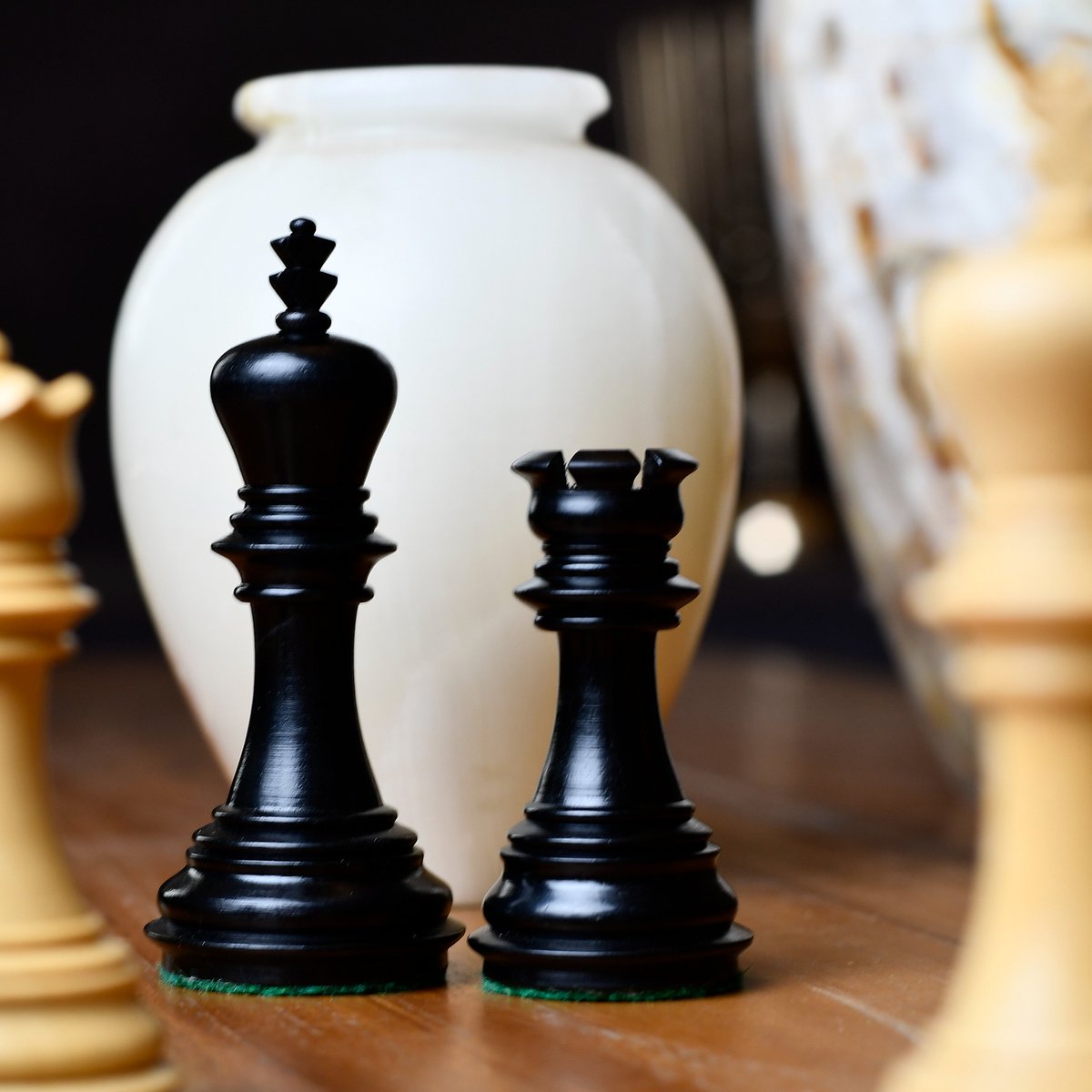 chessbazaar's tweet photo. New Imperial Weighted Chess Pieces

The chess pieces are beautifully crafted in Ebony wood &amp; boxwood

Shopn Now: https://t.co/vVE7wqIpNz

#imperial #chessknight #chessknights #chesslovers #chessbazaar #carving #crafted #antique #imperialchess #chesscoaching #chessmaster https://t.co/MYeezpD7Tw