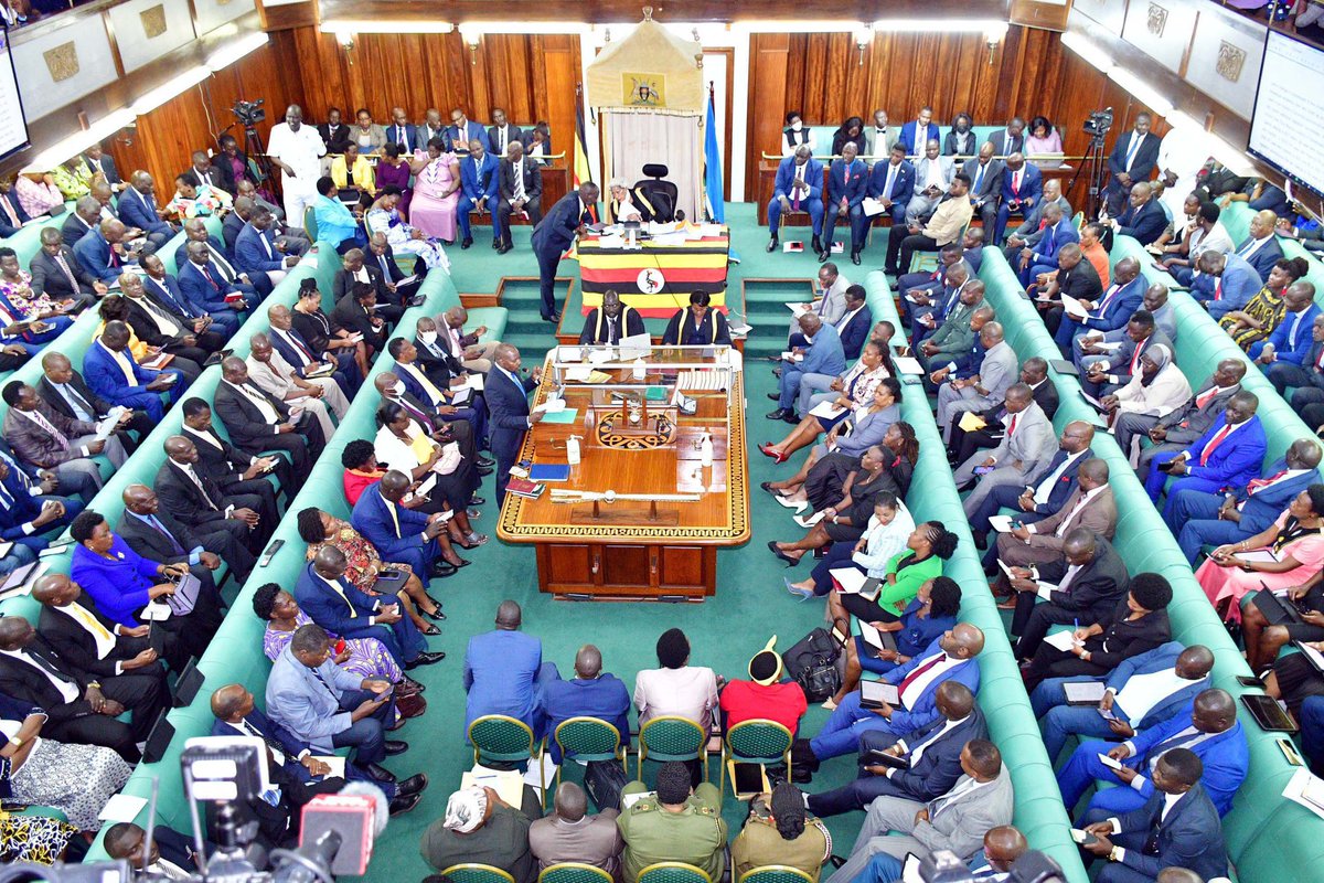 THE HOT-SPOT::

Parliament is to publish the best &amp; worst performing MPs

🗣️ Who is your best &amp; worst MP &amp; why? 

#DMightyBreakfast
#BrianandFaiza