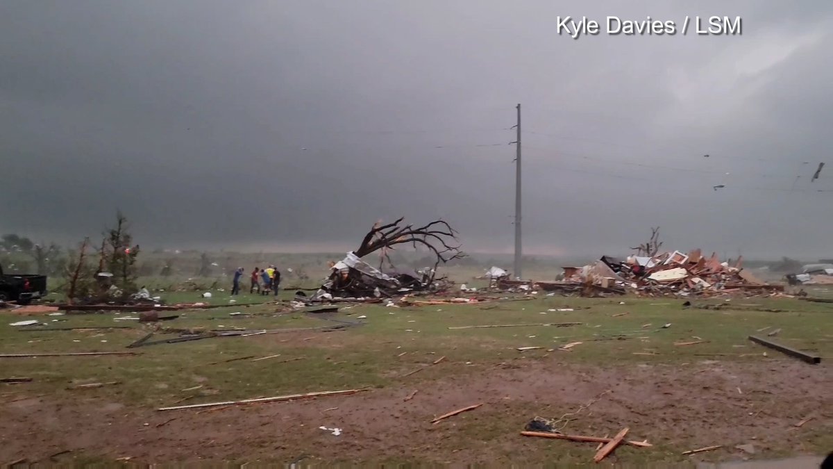 LiveStormsMedia's tweet photo. Incredible scenes from @LiveStormsMedia photographers on the scene as the #tornado tore through #Matador #Texas this evening.  #TXwx 

Some are still in active search and rescue this evening.  #LSMwx

**NOT FOR BROADCAST OR REPOST** https://t.co/Dl3cn0haHC