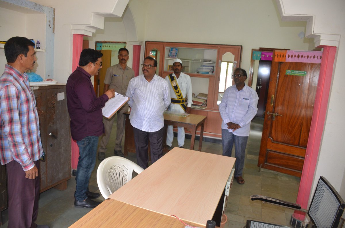 District Collector visited house to house survey at padmashaali bhavan road(psr road) at polling station no:103 and krishna colony polling station no:44 with the tahsildar