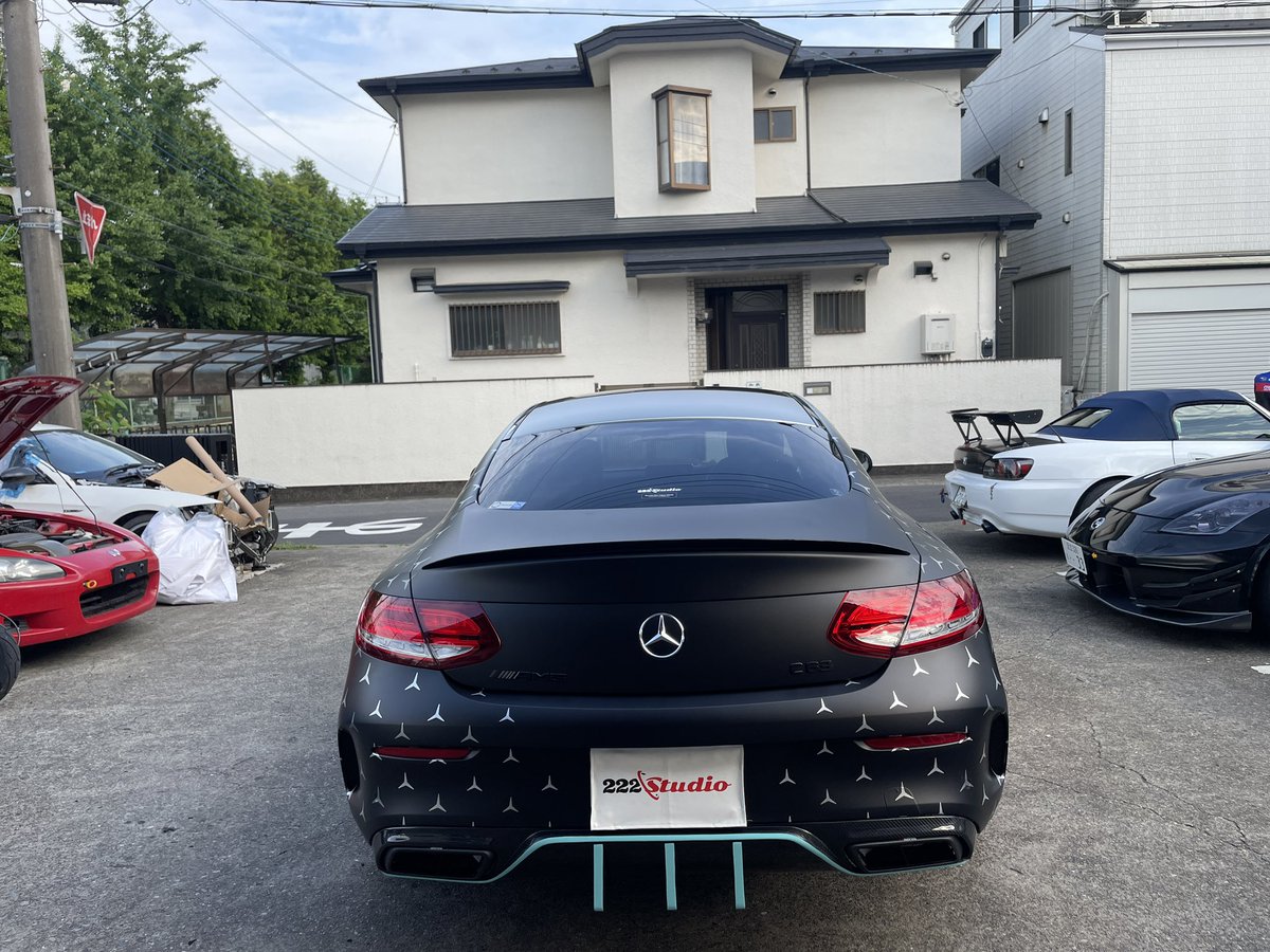 222_studio's tweet photo. ベンツC63
ベンツF1チーム塗装ラッピング 完成
#222studio #車 #車好きな人と繋がりたい #車好き #車好きと繋がりたい #車屋 #車屋さん #車好きな人と繋がりたいフォローミー #車修理 #stek #warp #carwarp #ラッピング #プロテクションフィルム #xpel #3mwraps #車ラッピング #痛車 #darwinpro https://t.co/JT6ZdIkkmc