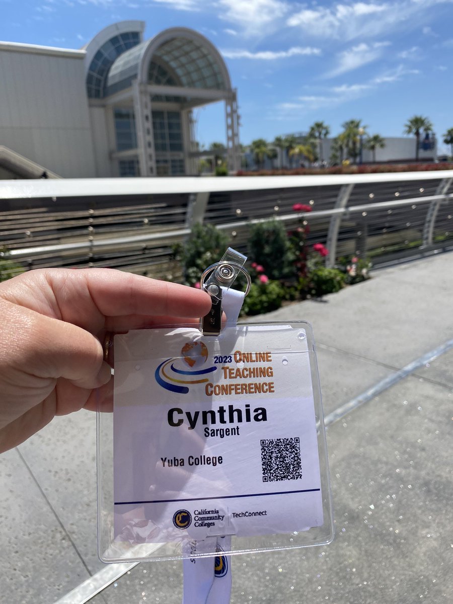 csargent_bio's tweet photo. First chance to attend the Online Teaching Conference. Great first day! Sessions on Discussions and AI, Equitable Grading in Canvas, and considerations for using course templates as part of POCR. Long Beach is a beautiful venue! #cccotc23 https://t.co/XWSinXyjN0