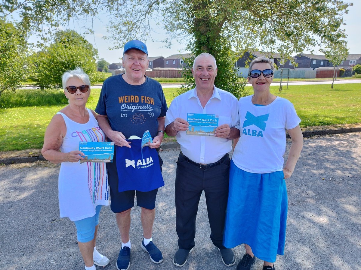 #ALBAaberdeenshire had a great day of leafletting in Central Buchan on Saturday.  Great conversations with Mintlaw folk.
'The Fab Four'🏴󠁧󠁢󠁳󠁣󠁴󠁿🏴󠁧󠁢󠁳󠁣󠁴󠁿🏴󠁧󠁢󠁳󠁣󠁴󠁿 #ALBAforIndependence