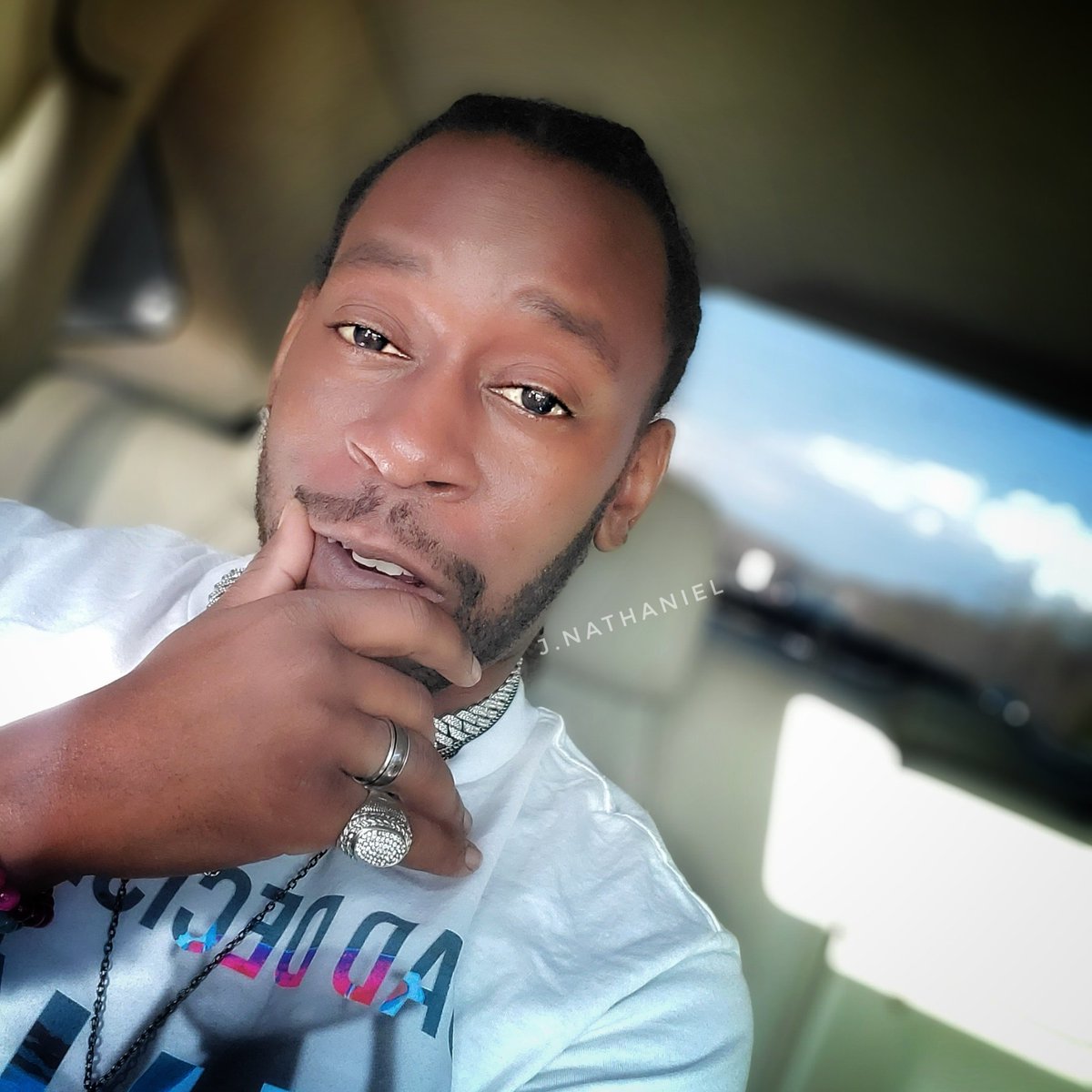 AbstraktRam's tweet photo. #NewProfilePic https://t.co/KZ0CHMJjxt