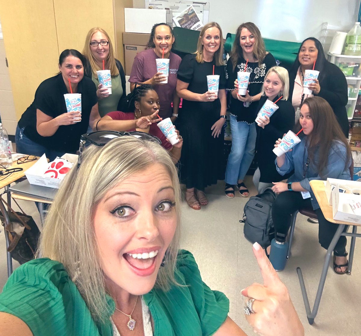Thanks to @sonicdrivein we were “SIPPIN” while “CIP-ING” with my hardworking @WeAreGRHS Campus Improvement Team! Thanks for giving us some summer! #WeAreGR @carrieyanta @msbyarsculinary @MsTorresGRHS @RodriguezRhonda @RachelGuid @Queen_Coy @WykeGRHS @Joia_EmeryGRHS @GRHS_Eheman