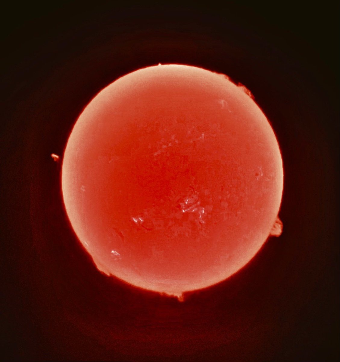 DannyLWard's tweet photo. I took this detailed solar photo on Monday, 6/19/23, during the “Juneteenth/Solstice” event at Turner Farm/Observatory Park in Great Falls, VA.  @TeleVueOptics  TV85, iPhone 11 &amp; SolarMax filter. https://t.co/NNaG9cuMox