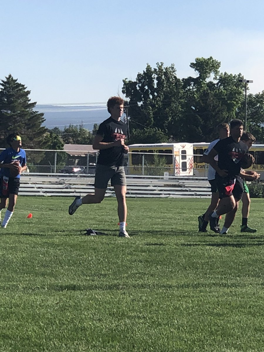 MilesDumbauld1's tweet photo. Thank you @joemclain13 for the great camp down in Montrose today! Got some good work in! https://t.co/xNYDU25D8I