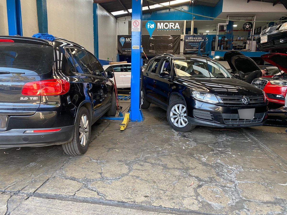 MoraAutomotriz's tweet photo. Nos llevaron este #VW #Tiguan2014 solo a hacerle su mantenimiento preventivo y en particular cambio de kit de distribución, ¡Es mejor prevenir que gastar en una reparación mayor! https://t.co/OmxZNYnZJk https://t.co/4Di7f3x828