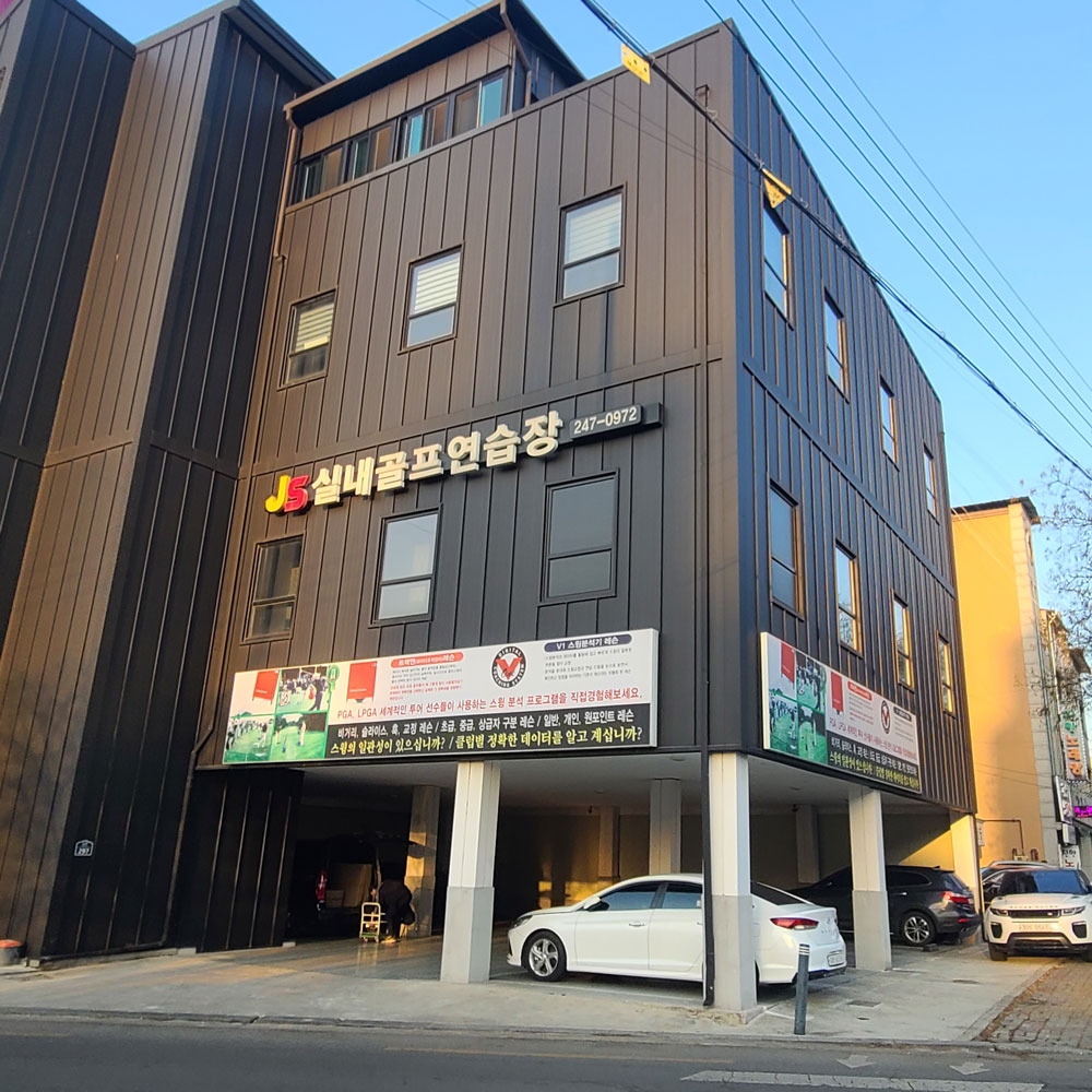 Proswing_Inc's tweet image. 전주 #JS골프연습장 #프로스윙플레인 트랙맨 최첨단 장비로 고민해결 송형석프로 proswing.kr #골프스윙머신 연구제조 (주)프로스윙 #실내골프연습기계 #골프교정 #골프자세기 #골프스윙궤도연습기 #드라이버자세교정 #아이언자세교정 #드라이버스윙궤도 #아이언스윙궤도 #골프스윙템포