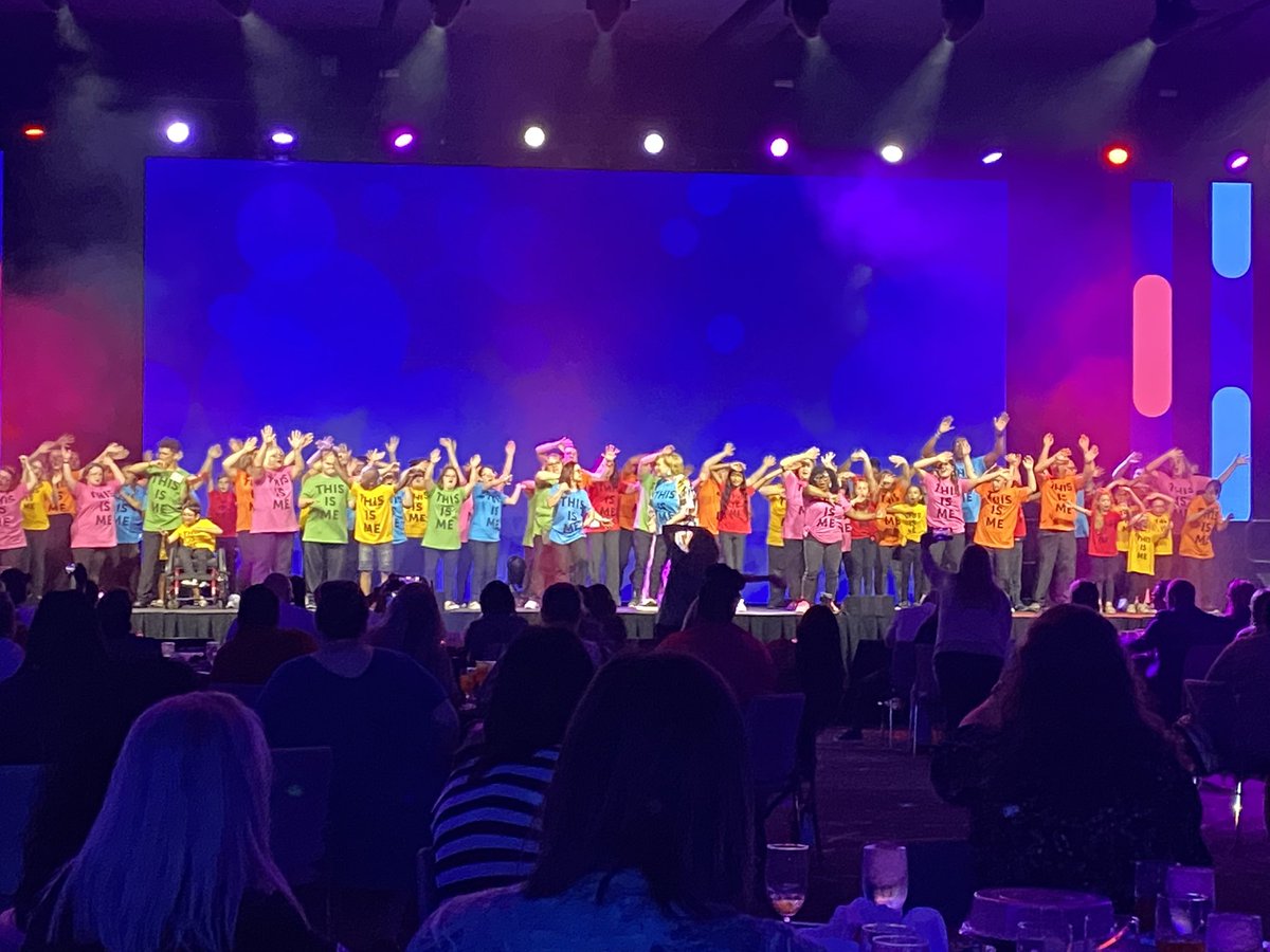 KimberlySwanso5's tweet photo. I am attending an amazing conference in OKC for OKDHS’s Developmental Disabilities Service Division. I love when those I serve in my job are empowered. Different, NOT less. #BestlifePossABLE https://t.co/AlqHOsdE5w