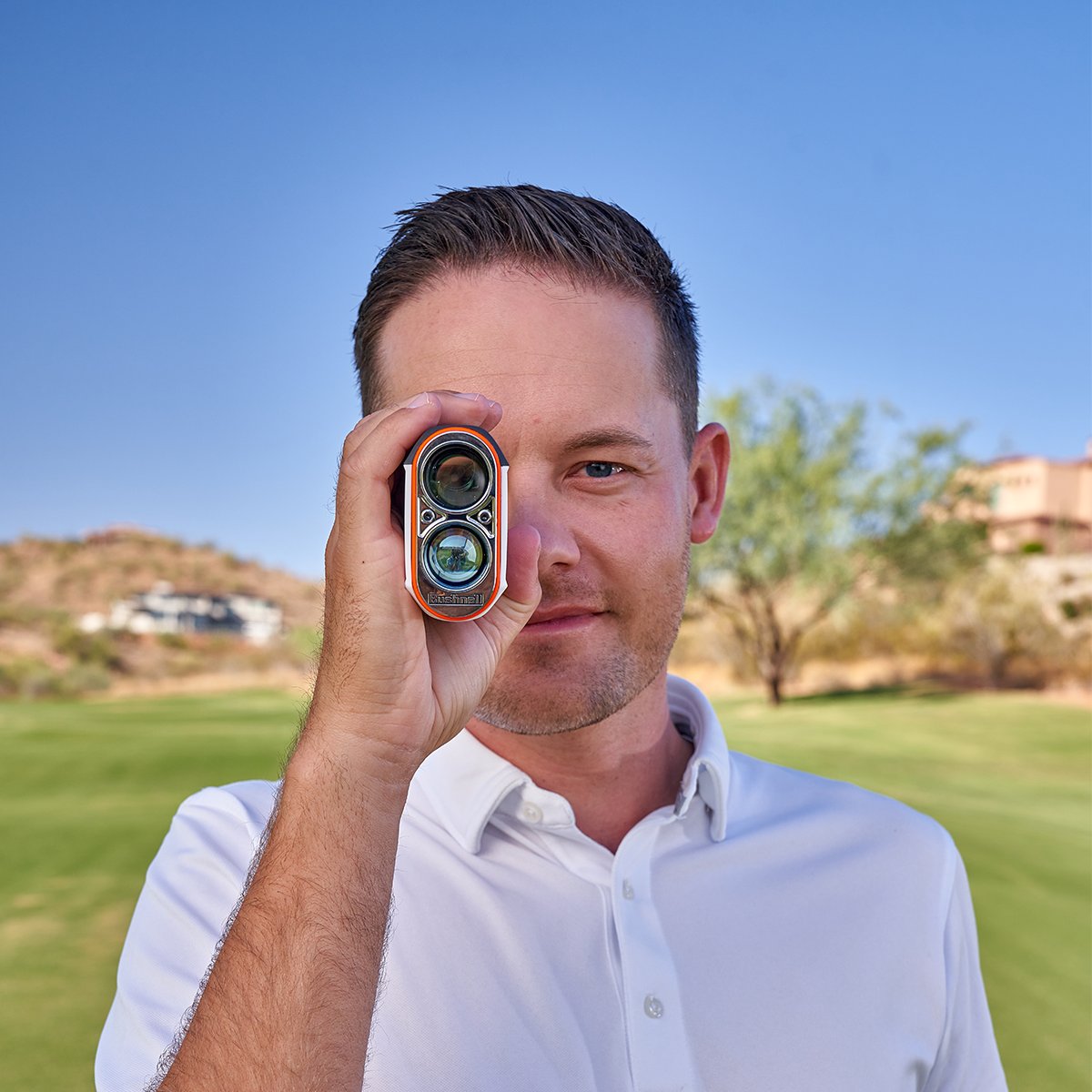 Tour V6 Shift has everything you need and is able to range up to 1,300 yards.