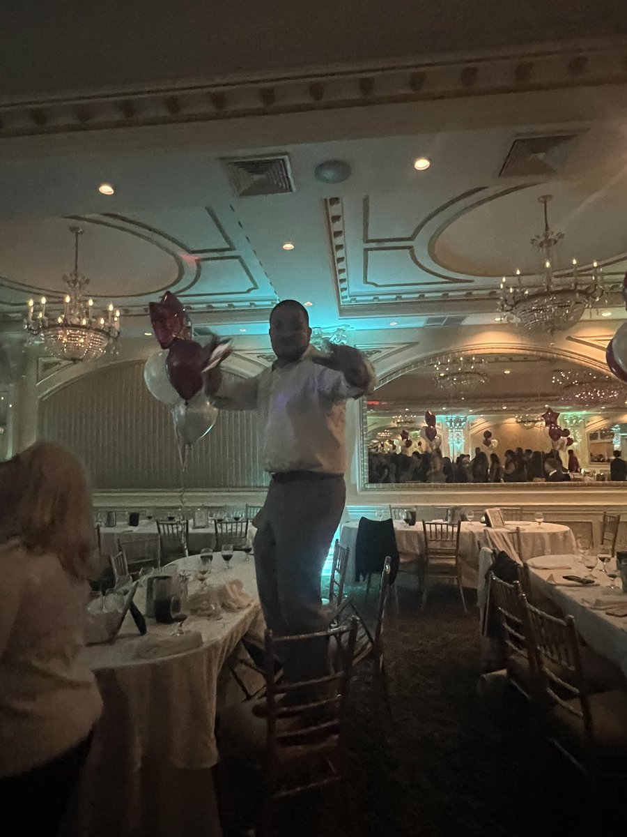 Stacy Breslin🌼 tweet media