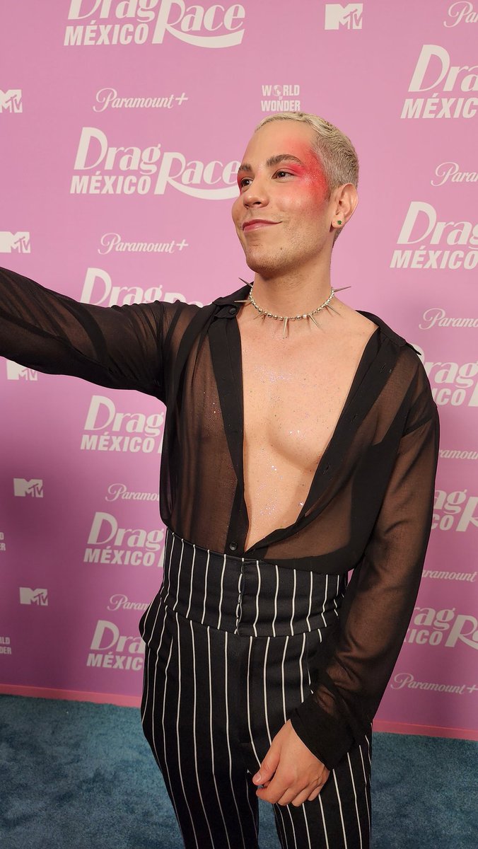 ¡Ya llegó nuestro primer juez invitado! @christiancha #DragRaceMexico Se ve increíble 🤩💖🫦