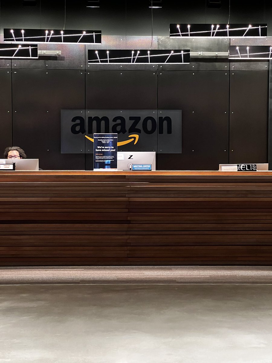 chkashifrabbani's tweet image. Having dinner at @amazon’s headquarter hosted by @SIGMODConf in Seattle. #sigmod2023, #usa, #phd #fun