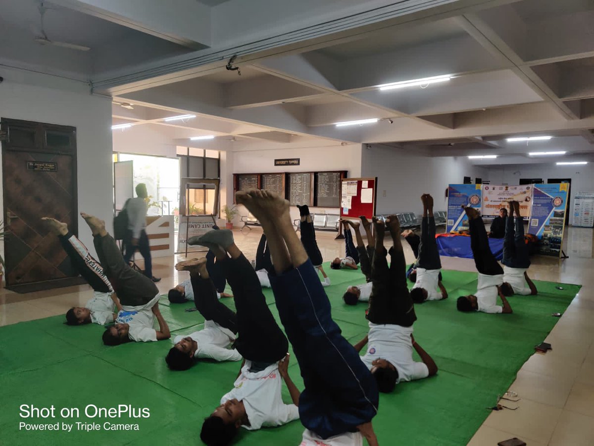 Mayank_v86's tweet photo. Celebrating the 9th International Day of Yoga with vol. Of @Nss_ssgi on the occassion of international yoga day on 21st June 2023.
#NSS #YogaDay2023 
@_NSSIndia @ConnectingNss @Rajkumarnss @ashokshrotinss @NSSRDBhopal @nsscsvtuCG  @dr_dsraghu @NssChhattisgarh @NeetaBajpai5 https://t.co/k1uhpbfEeC