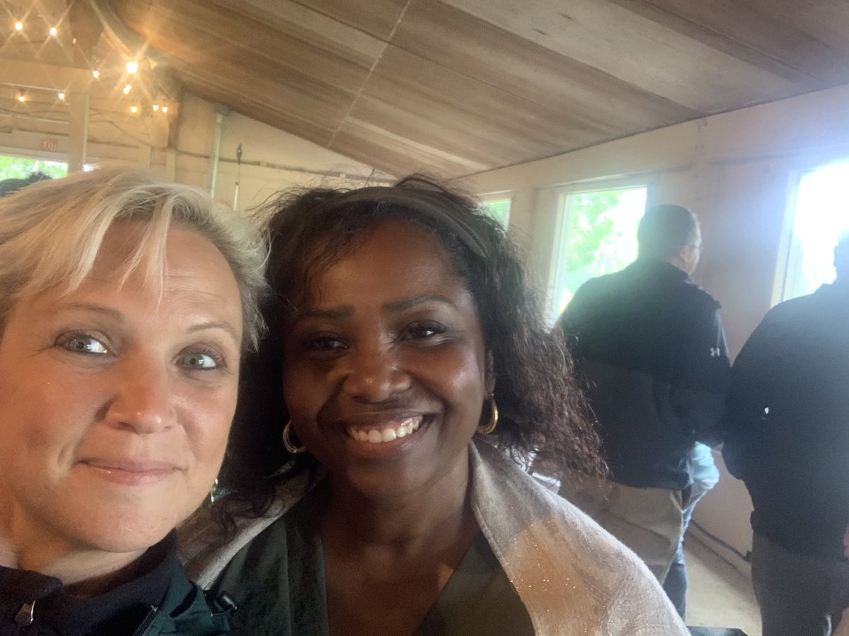 Nicole Sosik (@dlaaarea2csosik) on Twitter photo I am so blessed to be able to serve such outstanding principals. #gettingresults <a href="/TeamGermantown1/">Amy D. Bryan</a> <a href="/RosemontEagles/">Rosemont Elementary</a> I am so blessed to be able to serve such outstanding principals. #gettingresults <a href="/TeamGermantown1/">Amy D. Bryan</a> <a href="/RosemontEagles/">Rosemont Elementary</a>