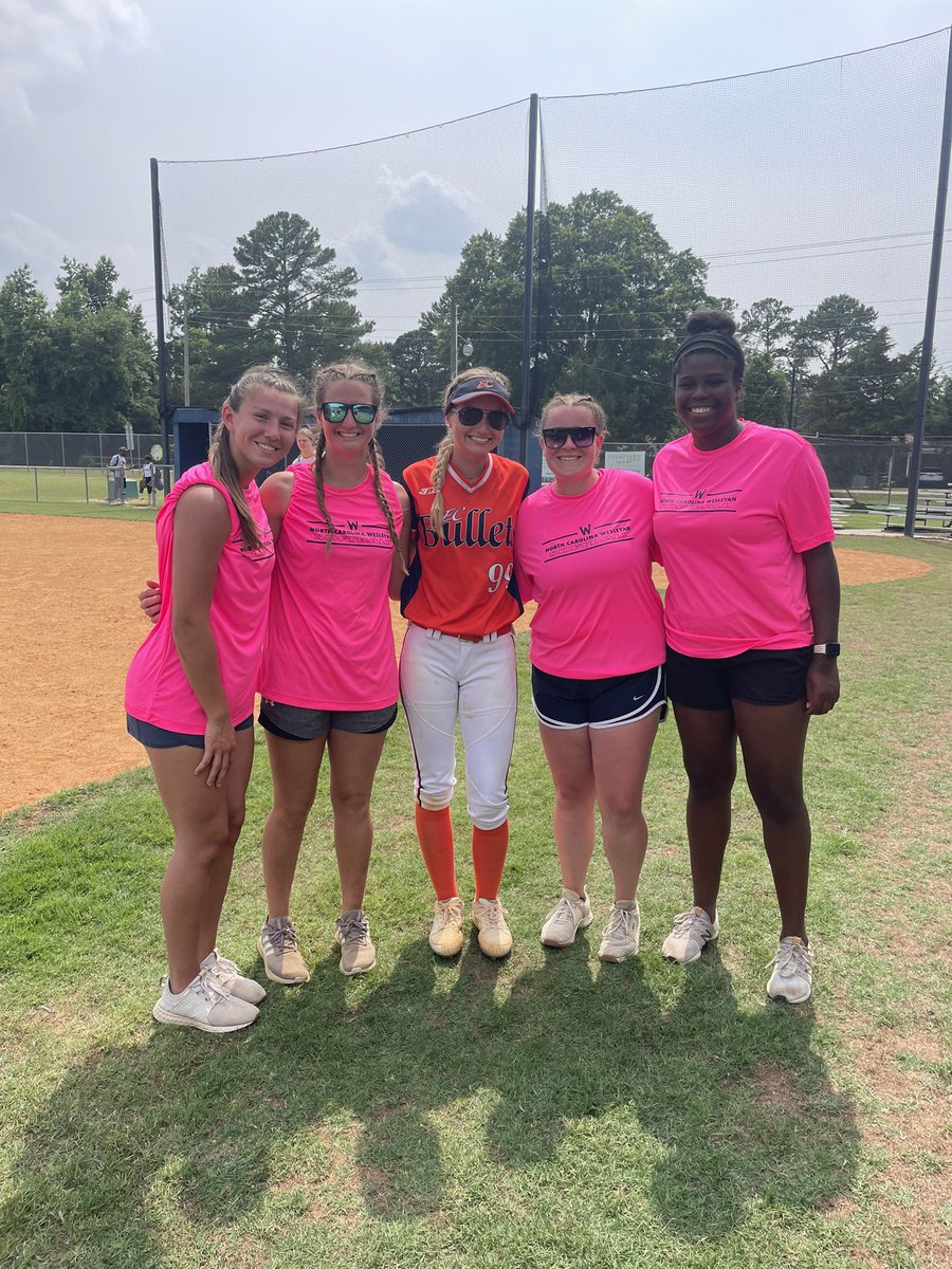 What a great camp at Wesleyan University on Monday!!! I had a great time getting to learn from players and coaches and enjoyed getting to show them what I can do!! #readytogoback <a href="/NC_Wesleyan_SB/">N.C. Wesleyan Softball</a> <a href="/Coach_M_Booth/">Meredith Booth</a> @ecbulletsthorpe