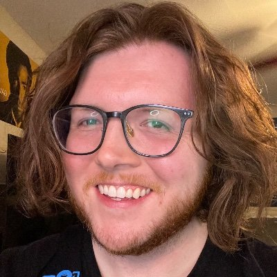 muffinpoots's tweet photo. @chrisciple @msolurin how many of your moms gave you this shit haircut? https://t.co/TZ3BCfMGLW