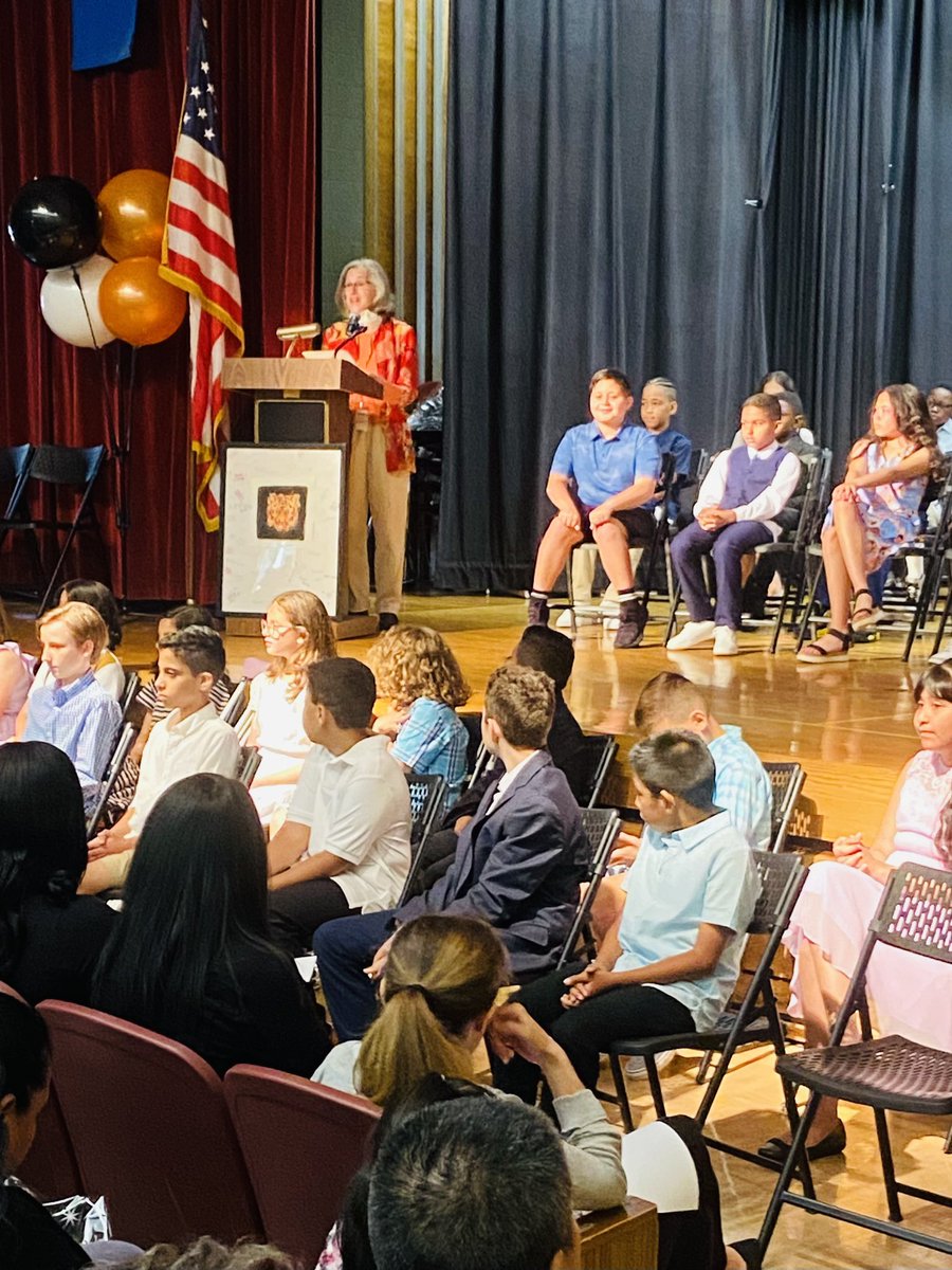 Special thanks to Board of Education trustee @sherylbrady for speaking at our graduation today. Your words were inspiring…#WPProud #MASnation @MAS_WP @MAS_PTA @wplainsschools @DrJosephRicca @MrMcCarthyMAS #movingup #proudprincipal
