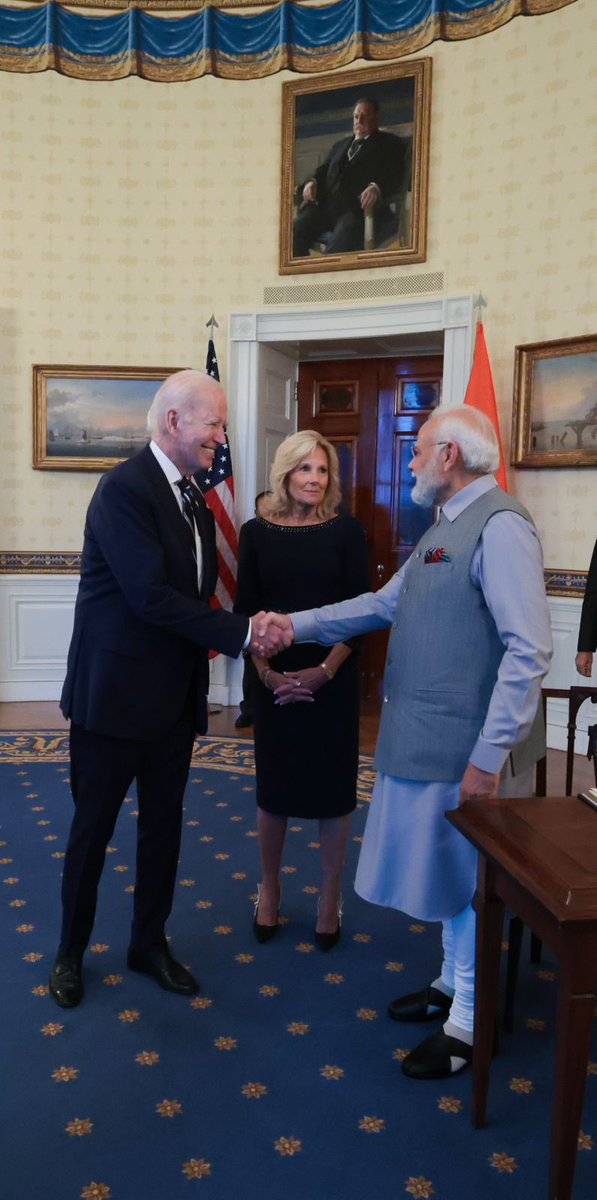 narendramodi's tweet image. I thank @POTUS @JoeBiden and @FLOTUS @DrBiden for hosting me at the White House today. We had a great conversation on several subjects.