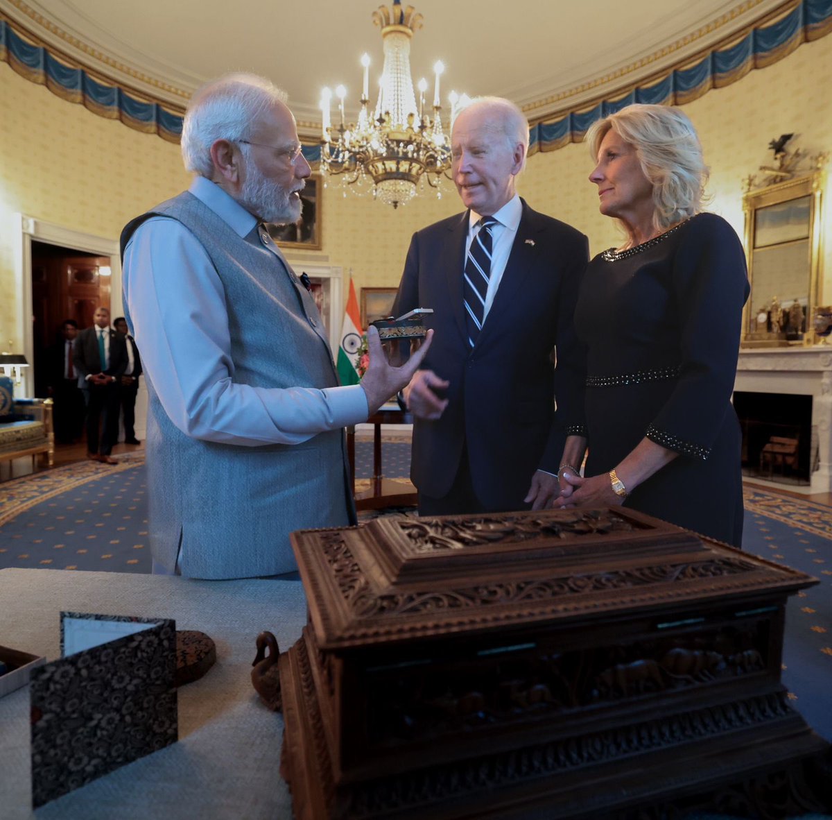 narendramodi's tweet image. I thank @POTUS @JoeBiden and @FLOTUS @DrBiden for hosting me at the White House today. We had a great conversation on several subjects.