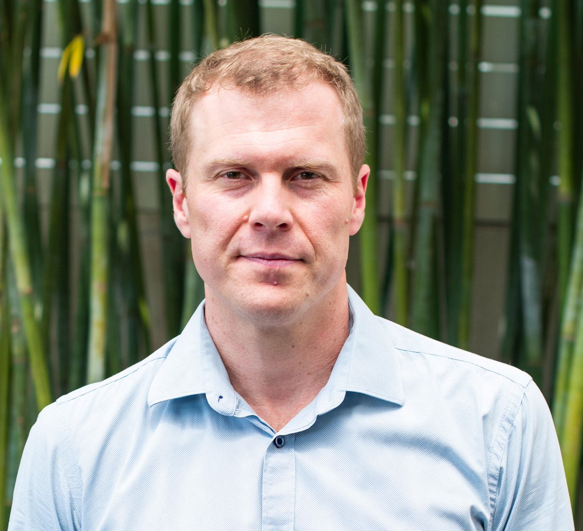 thestreetcbr's tweet photo. Joining us from Sydney, @rob_sturrock is a dad, kid wrangler, and advocate on fatherhood. A commentator on gender equality and masculinity, Rob published his revolutionary book ‘Man Raises Boy’. Come hear Rob talk in A New Age of Parenting, Sat 24 June 6:30pm #parenting #dads https://t.co/8hWz3CMCje