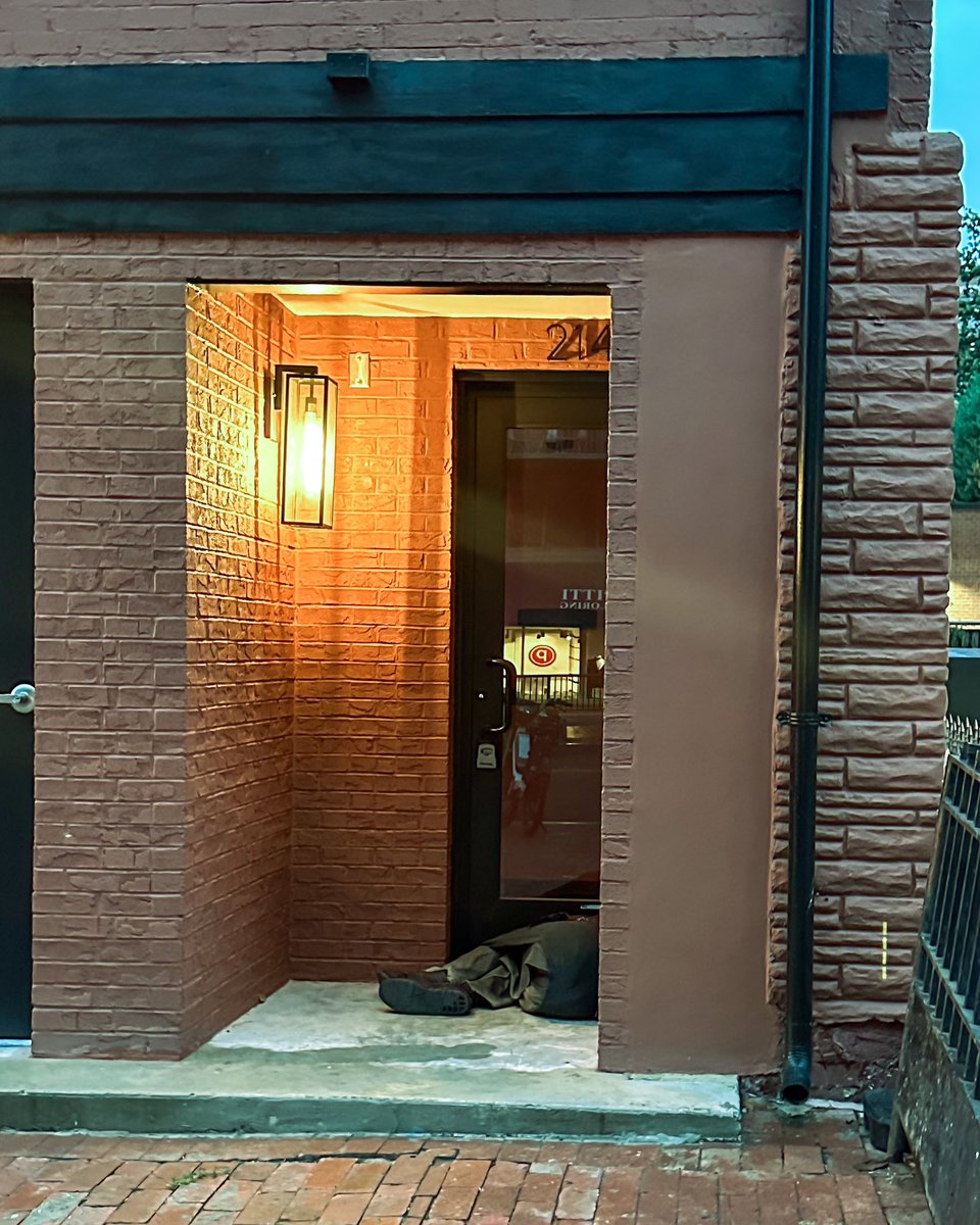 Mica Powers tweet media