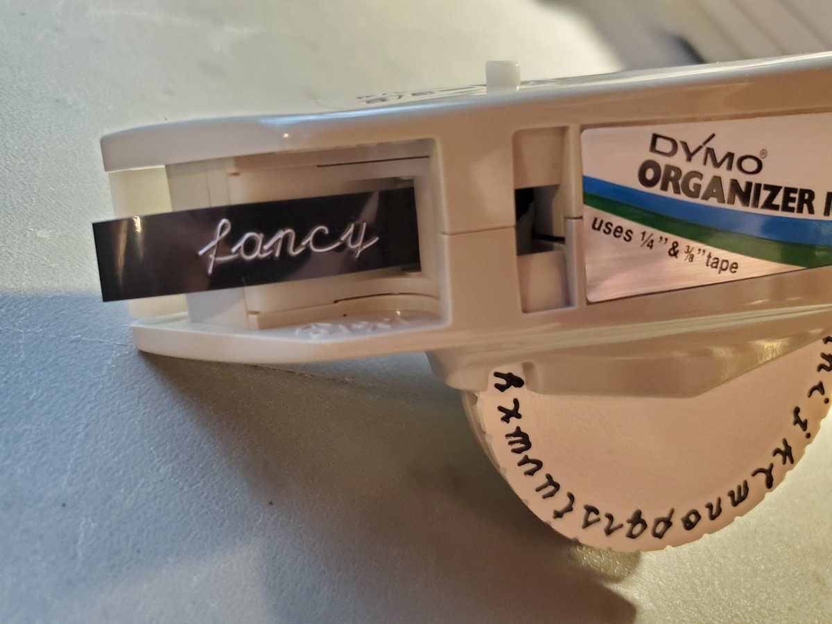 hanthecat's tweet photo. @Aer0fox One day I hope I can coax mine to make less pretentious labels. https://t.co/vPXBnMkYth