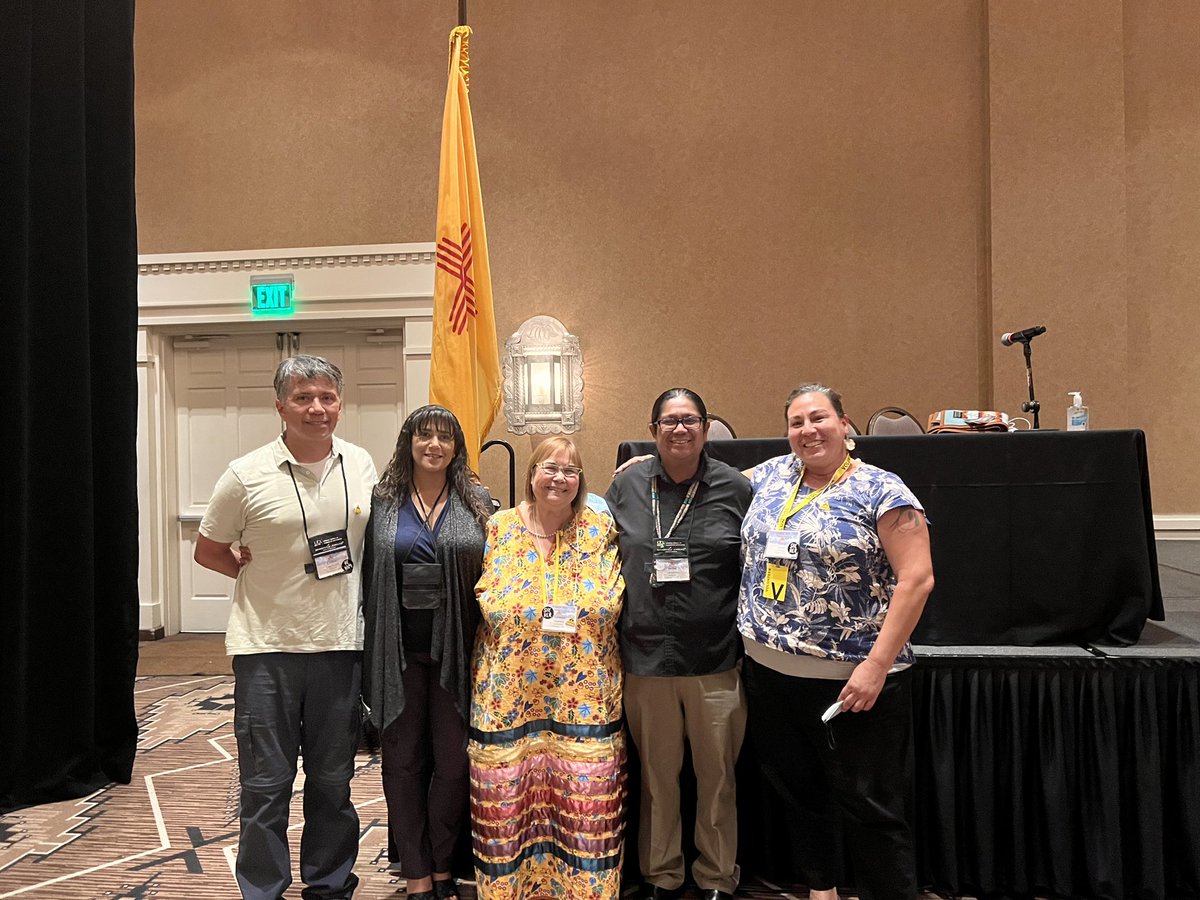 Thank you to Belin @LoboWithACause for a wonderful framing for #TODOS2023
<a href="/CarlosLopezLei1/">Carlos LopezLeiva (él, he, him)</a> <a href="/FGlanfield/">Florence Glanfield</a> @mdrzavala