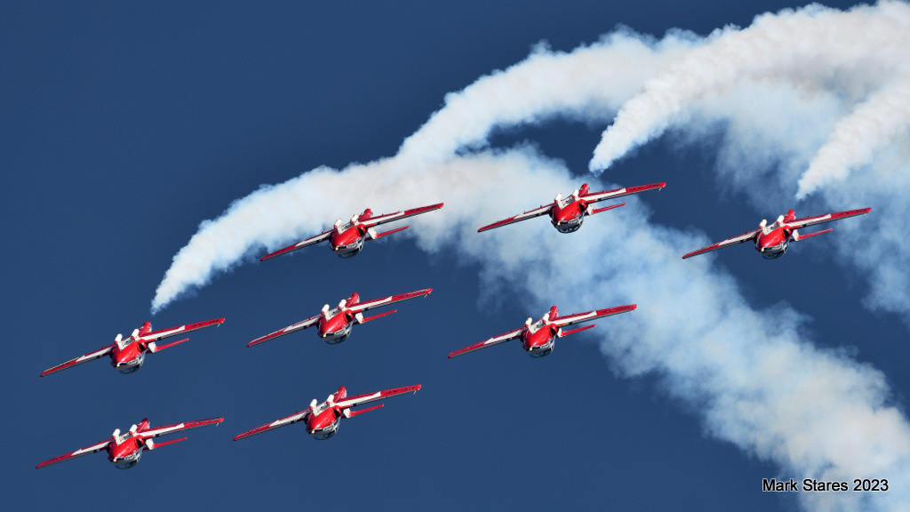 YQXYYT's tweet photo. Thoroughly enjoyed  @CFSnowbirds high show at @GanderAirport , Can't say I have ever seen them use perpendicular show lines like they did today. https://t.co/G2z4ChpUG6
