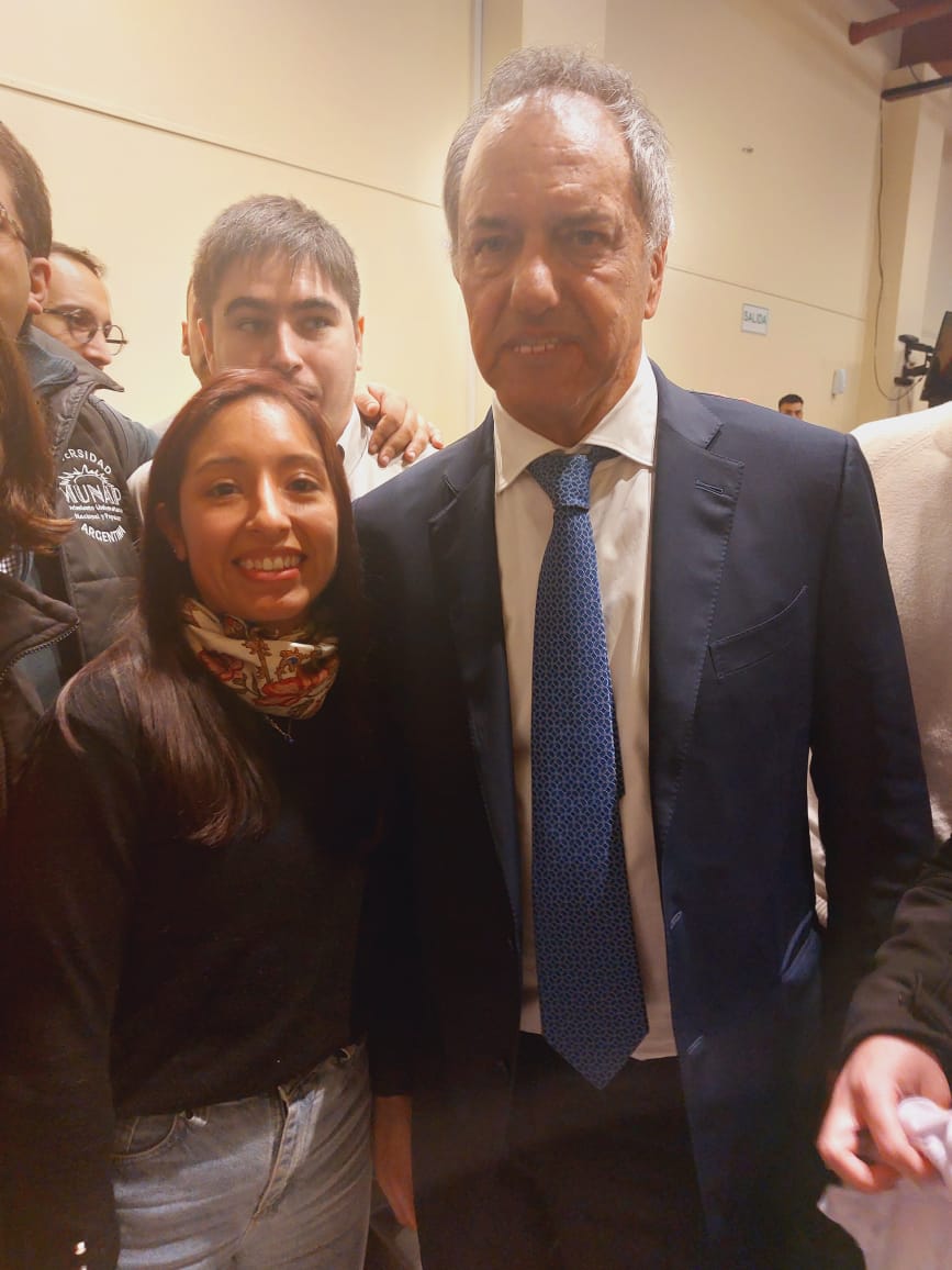 MUNAP_OFICIAL's tweet photo. Nos reunimos con @danielscioli de las necesidades de la juventud universitaria, una argentina productiva con base en el trabajo, queremos estudiar y trabajar en argentina, queremos vivir en nuestro país y hacerlo mas grande cada día
@Arielcosentino1 @paoqblas @Ayelen_Petracca https://t.co/I2mLSWLVBm