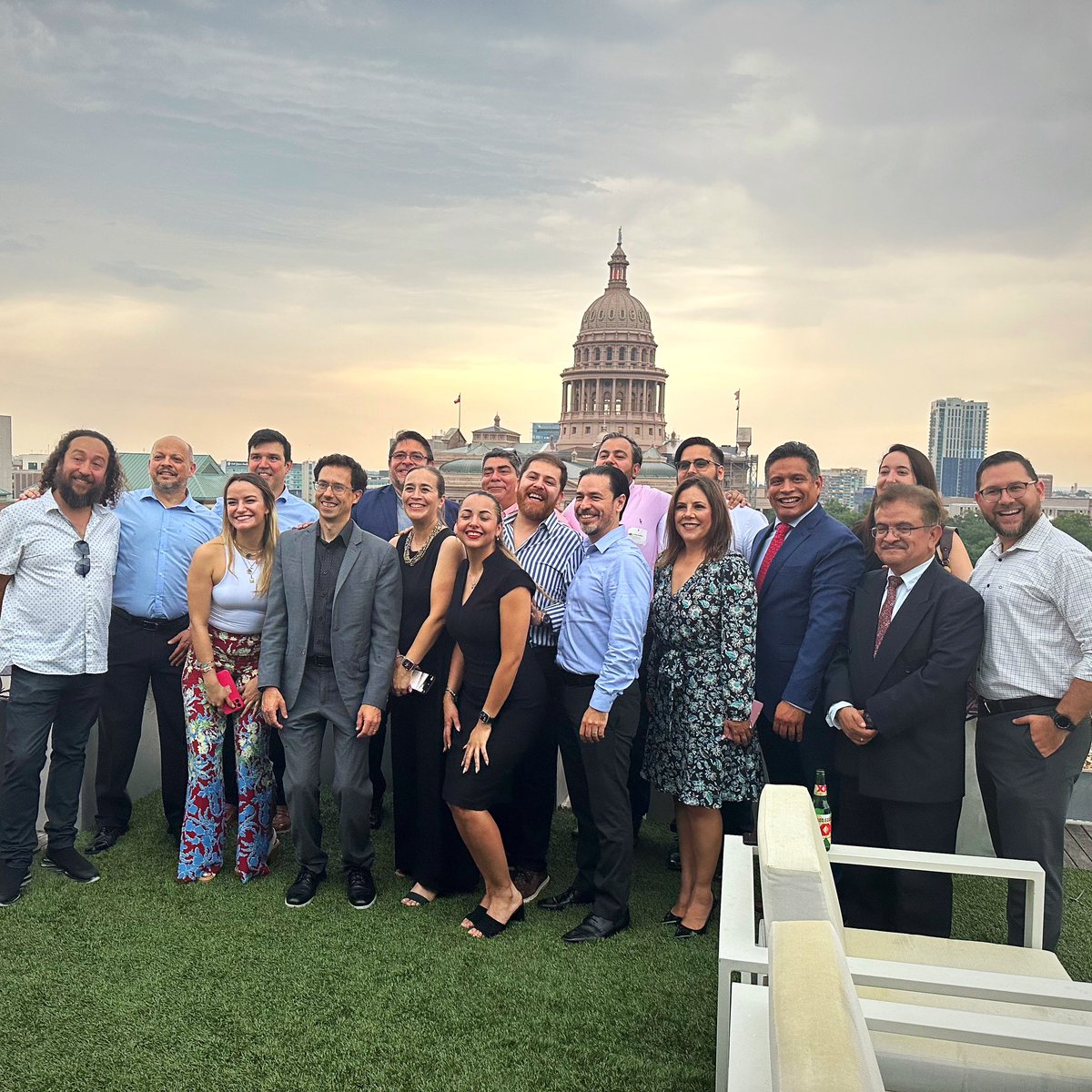 jorgeeuran's tweet image. Thanks to @txbiz @GlennHamer @davidzapata21 for hosting a great networking event with the  @Csoftmty  delegation visiting from Monterrey Mexico. Good to see Senator @GinaCruzBC &amp;amp; Mexico consul @RicardoSanc3  #buildingbridges #austinbiz